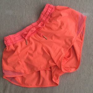 Lululemon Running Shorts (Hotty Hot Short 2.5)